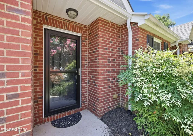 3rd image of 1004 Jadestone Way, Knoxville, TN 37923 | MLS# 3317266