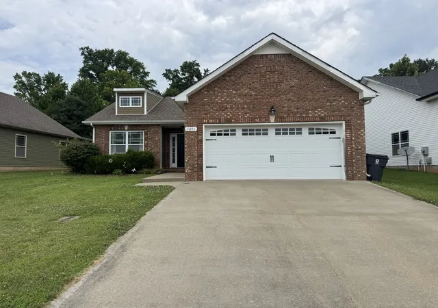 Photo 1 of Single family home for sale at 1011 Orchard Hills Dr, Clarksville, TN 37040 | MLS# 3261936 | Listing updated on 2026-09-25