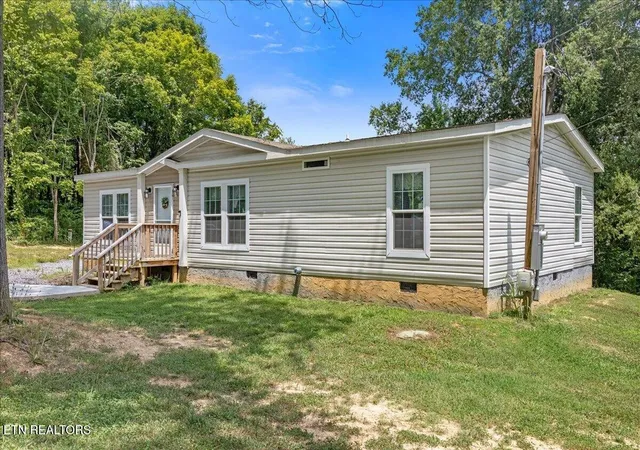 Homes for sale in Etowah, TN | 107 Alabama Ave, Etowah, TN 37331 | MLS# 3261933