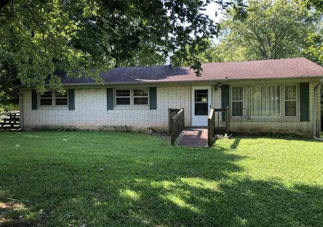 4th image of 1221 Ethridge Red Hill Rd, Lawrenceburg, TN 38464 | MLS# 3510727