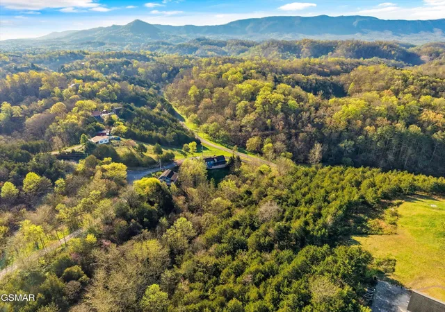 47th image of 2501 Valley View Road, Dandridge, TN 37725 | MLS# 3298449