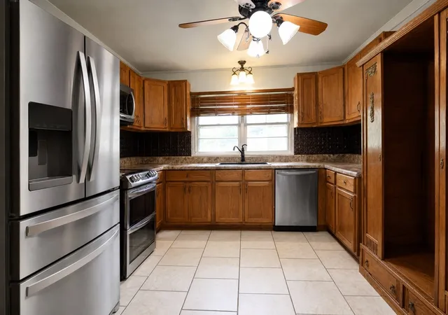 5th image of 165 Smith Ln, Camden, TN 38320 | MLS# 3272096