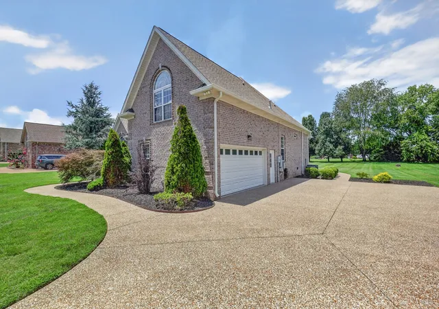 Homes for sale in Lebanon, TN | 515 Lena Way, Lebanon, TN 37087 | MLS# 3262569