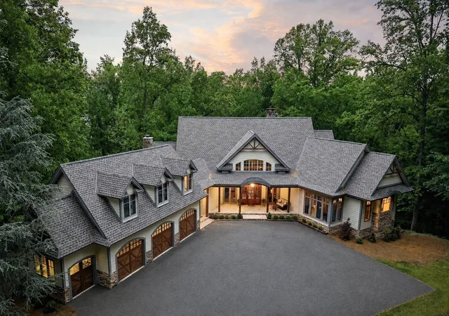 3rd image of 2304 Backbone, Sparta, TN 38583 | MLS# 3281364