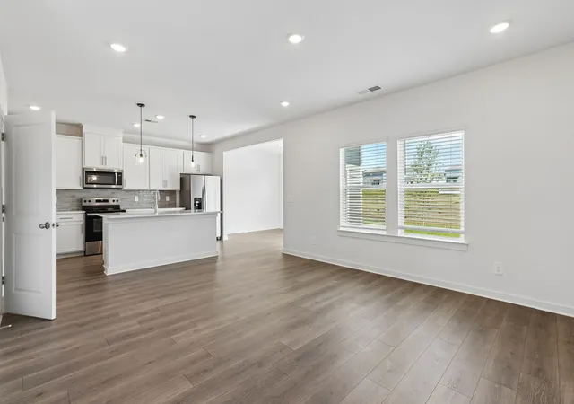 Photo 3 of Single family home for sale at 2102 Craven Pl, Hermitage, TN 37076 | MLS# 3264015 | Listing updated on 2026-10-08