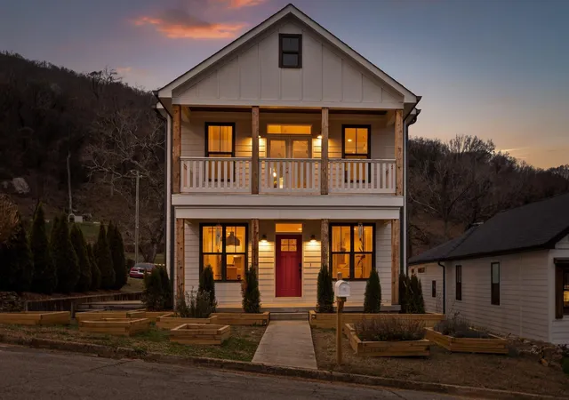 Single family home for sale at 3819 Longview Dr, Chattanooga, TN 37409 | MLS# 3262037