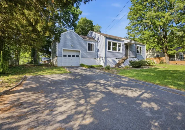 Photo 23 of Single family home for sale at 113 Hill Rd, Chattanooga, TN 37415 | MLS# 3262079 | Listing updated on 2026-09-15
