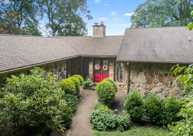 2nd image of 569 Haynes Rd, Sewanee, TN 37375 | MLS# 3278136