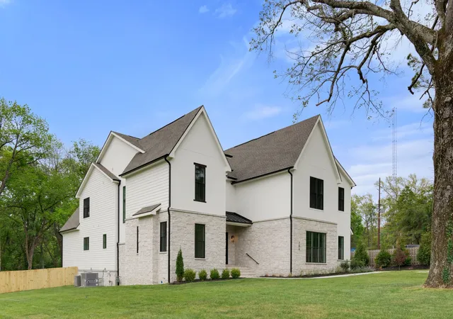 2nd image of 706 Brook Hollow Rd, Nashville, TN 37205 | MLS# 3270488