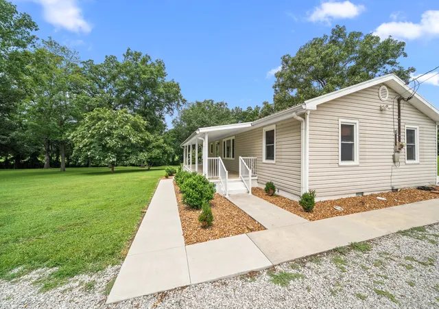 Homes for sale in Pelham, TN | 1017 Bell Mill Rd, Pelham, TN 37366 | MLS# 3262170
