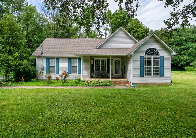 Homes for sale in Cowan, TN | 358 Bookout Ln, Cowan, TN 37318 | MLS# 3262550