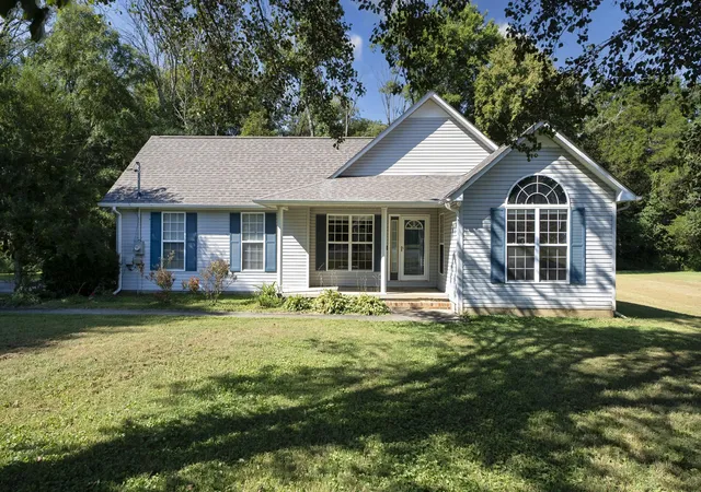 Photo 1 of Single family home for sale at 358 Bookout Ln, Cowan, TN 37318 | MLS# 3262550 | Listing updated on 2026-09-08