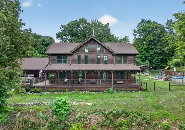 Homes for sale in Elmwood, TN | 20 Magee Ln, Elmwood, TN 38560 | MLS# 3262124