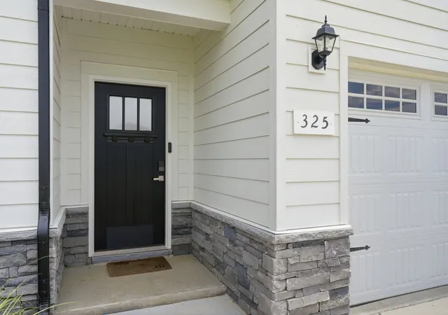 Homes for sale in Murfreesboro, TN | 325 Ruby Cate Way, Murfreesboro, TN 37128 | MLS# 3262934