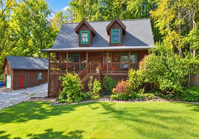 Single family home for sale at 532 Cummings Ln, Cottontown, TN 37048 | MLS# 3287774