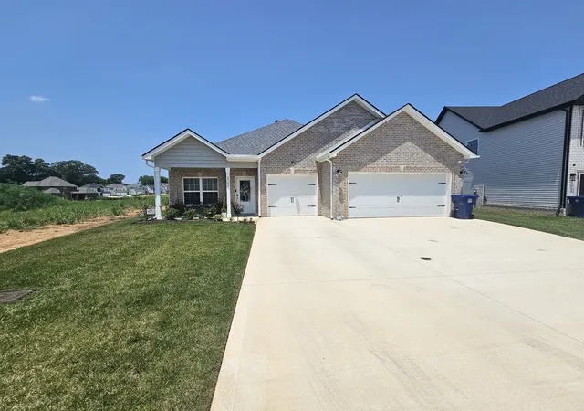 Homes for sale in Clarksville, TN | 2562 Rafiki Dr, Clarksville, TN 37042 | MLS# 3269924