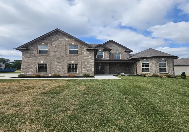 Homes for sale in Clarksville, TN | 734 Shoemaker Ln, Clarksville, TN 37043 | MLS# 3262691