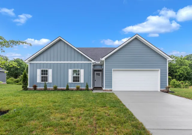 Homes for sale in Columbia, TN | 113 Centennial Lane, Columbia, TN 38401 | MLS# 3269976