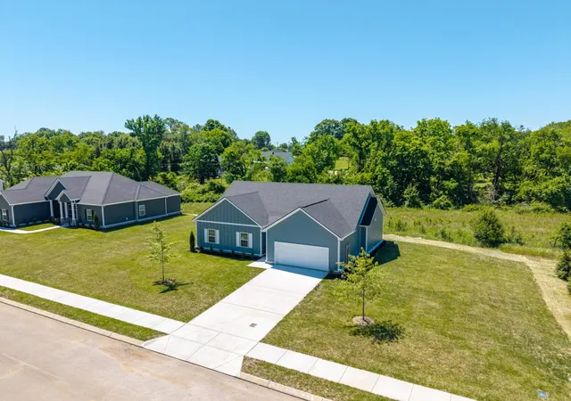 Homes for sale in Columbia, TN | 113 Centennial Lane, Columbia, TN 38401 | MLS# 3269976