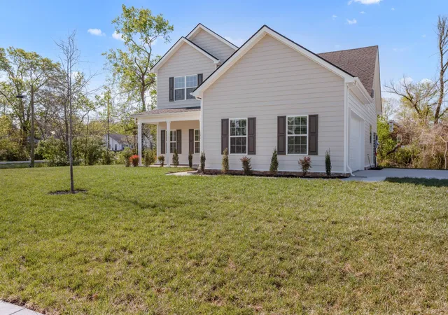 Homes for sale in Columbia, TN | 101 Centennial Lane, Columbia, TN 38401 | MLS# 3269949
