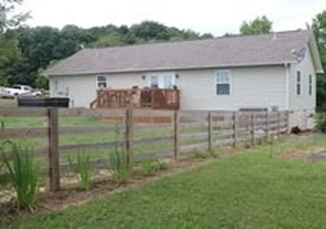 Homes for sale in Mount Pleasant, TN | 9372 Elk Ridge Rd, Mount Pleasant, TN 38474 | MLS# 3262563