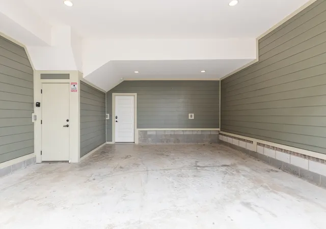2nd image of 1027 E Trinity Ln #6&7, Nashville, TN 37216 | MLS# 3262595