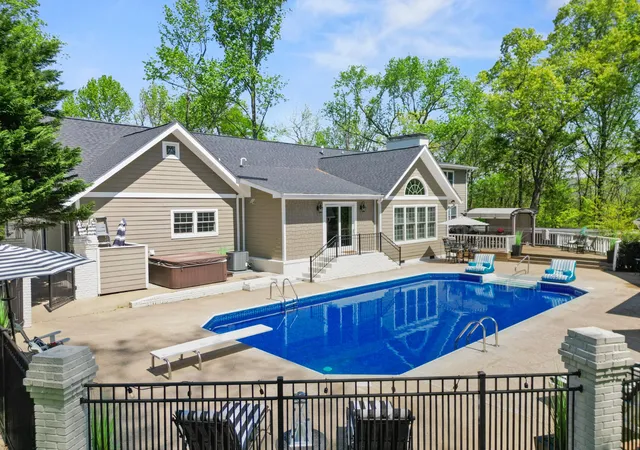 2nd image of 8332 Mill Race Dr, Ooltewah, TN 37363 | MLS# 3298170