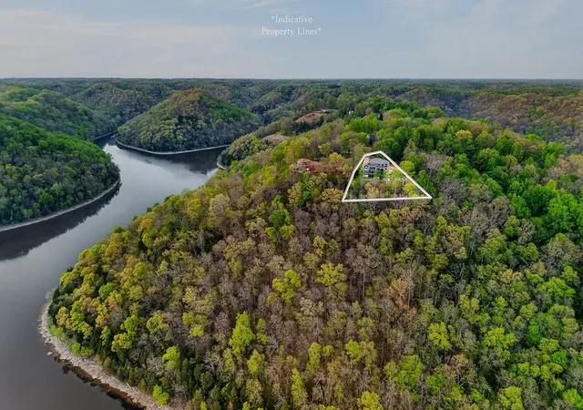Homes for sale in Silver Point, TN | 1853 Lafever Ridge Rd, Silver Point, TN 38582 | MLS# 3262644
