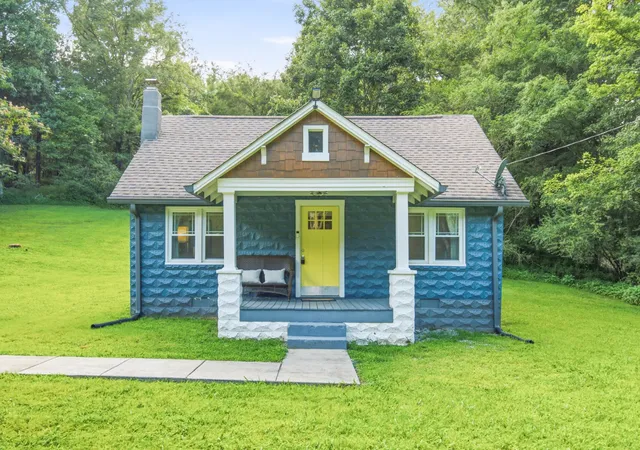 1st image of 1199 Hillcrest Rd, Dickson, TN 37055 | MLS# 3270717