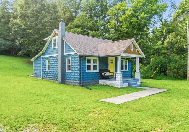 3rd image of 1199 Hillcrest Rd, Dickson, TN 37055 | MLS# 3270717
