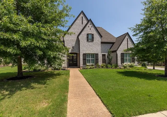 Homes for sale in Rossville, TN | 460 Saunders Creek Cir, Rossville, TN 38066 | MLS# 3262705