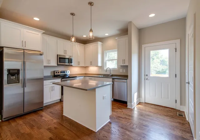 Photo 3 of Single family home for sale at 2214 14th Avenue N, Nashville, TN 37208 | MLS# 3262743 | Listing updated on 2026-08-24