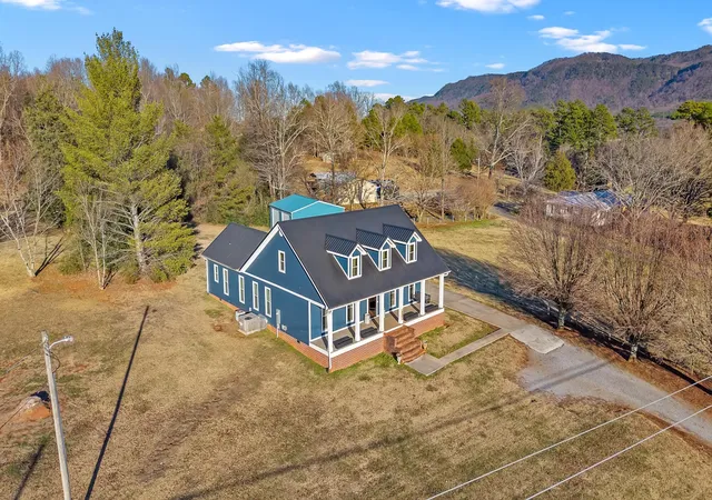 Homes for sale in Etowah, TN | 457 County Road 475, Etowah, TN 37331 | MLS# 3262741