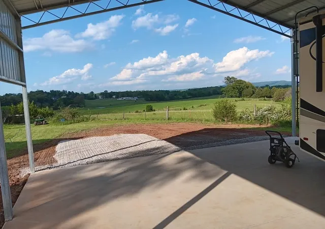 Homes for sale in Sparta, TN | 1446 S Bunker Hill Rd, Sparta, TN 38583 | MLS# 3262894