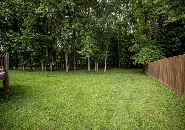 Homes for sale in Clarksville, TN | 419 Woodale Dr, Clarksville, TN 37042 | MLS# 3262795