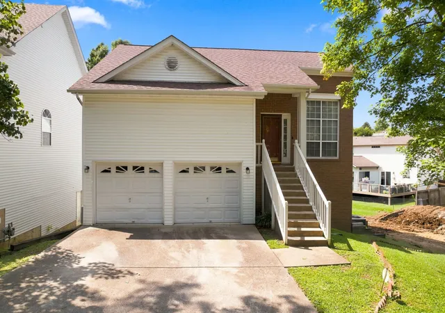 Photo 1 of Single family home for sale at 1204 Springwood Dr, Old Hickory, TN 37138 | MLS# 3510935 | Listing updated on 2026-09-04