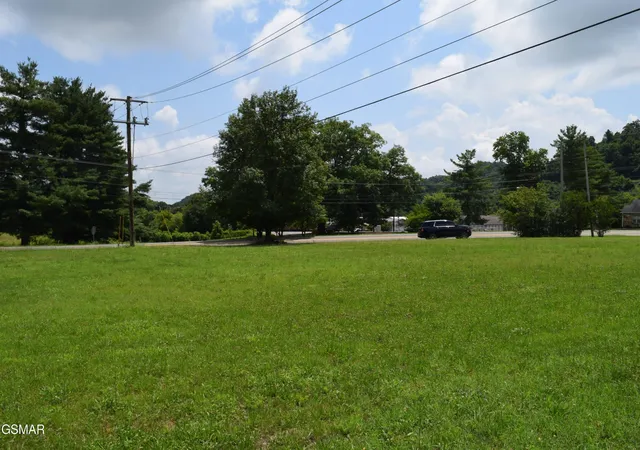 Homes for sale in Rogersville, TN | 1645 E Main Street, Rogersville, TN 37857 | MLS# 3265786