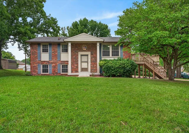 1st image of 309 Dunbar Cave Rd, Clarksville, TN 37043 | MLS# 3280982