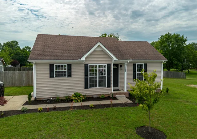 Homes for sale in Portland, TN | 107 Locke Ct, Portland, TN 37148 | MLS# 3263302
