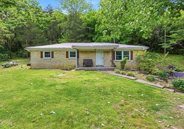 1st image of 719 Hillside Dr, Gainesboro, TN 38562 | MLS# 3276586