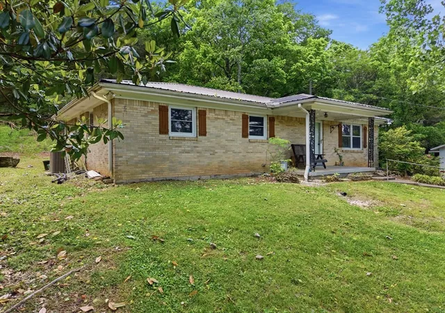 3rd image of 719 Hillside Dr, Gainesboro, TN 38562 | MLS# 3276586