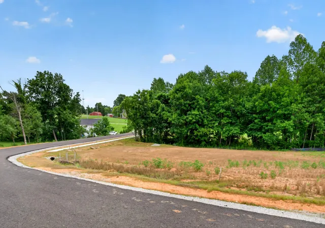 2nd image of 5 Brook View Dr, Cookeville, TN 38501 | MLS# 3262861