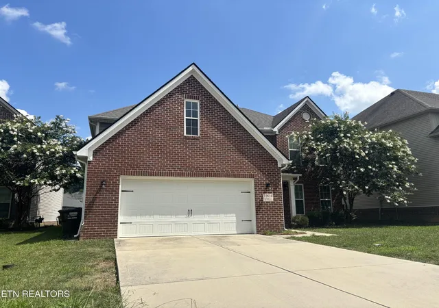 Homes for sale in Knoxville, TN | 12616 Hartsfield Lane, Knoxville, TN 37922 | MLS# 3262867
