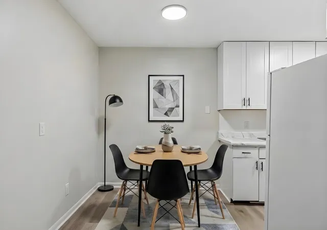 Photo 3 of Condo for sale at 550 Harding Pl #F122, Nashville, TN 37211 | MLS# 3542279 | Listing updated on 2026-09-16