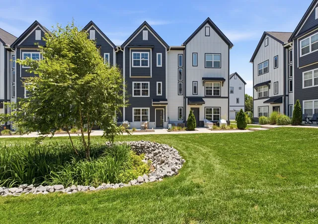 Townhouse for sale at 700 N Dupont Ave #317, Madison, TN 37115 | MLS# 3263973