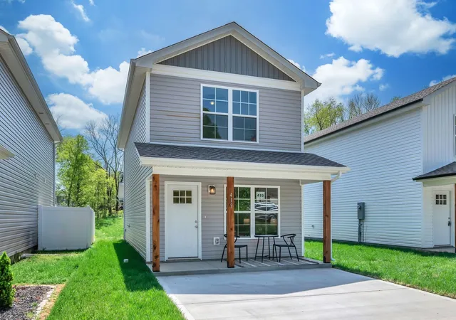 Photo 1 of Single family home for sale at 419 Via Dr, Clarksville, TN 37043 | MLS# 3263342 | Listing updated on 2026-10-02