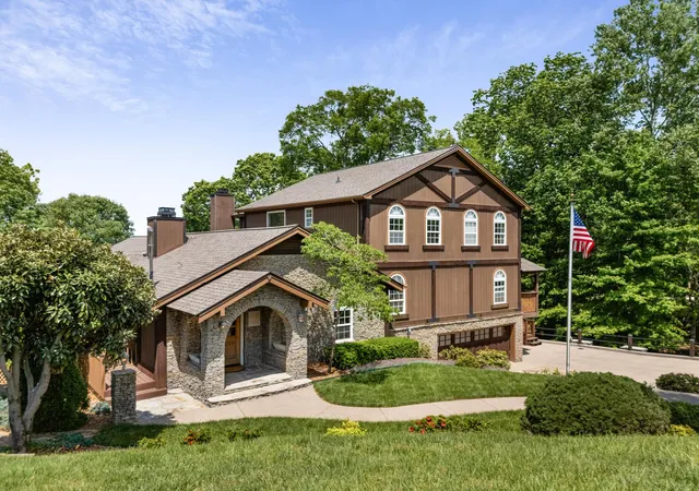 Homes for sale in Old Hickory, TN | 639 Rebel Rd, Old Hickory, TN 37138 | MLS# 3264073