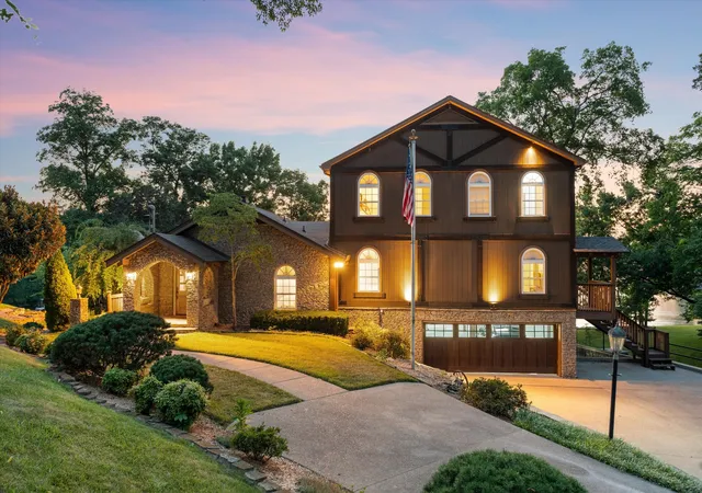 Homes for sale in Old Hickory, TN | 639 Rebel Rd, Old Hickory, TN 37138 | MLS# 3264073
