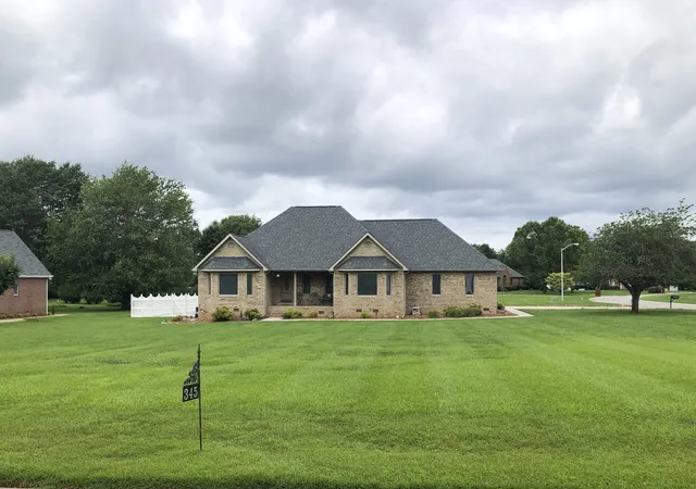 1st image of 345 Franklin Heights Dr, Winchester, TN 37398 | MLS# 3333597