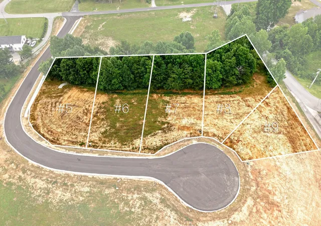 2nd image of 8 Brook View Dr, Cookeville, TN 38501 | MLS# 3262939